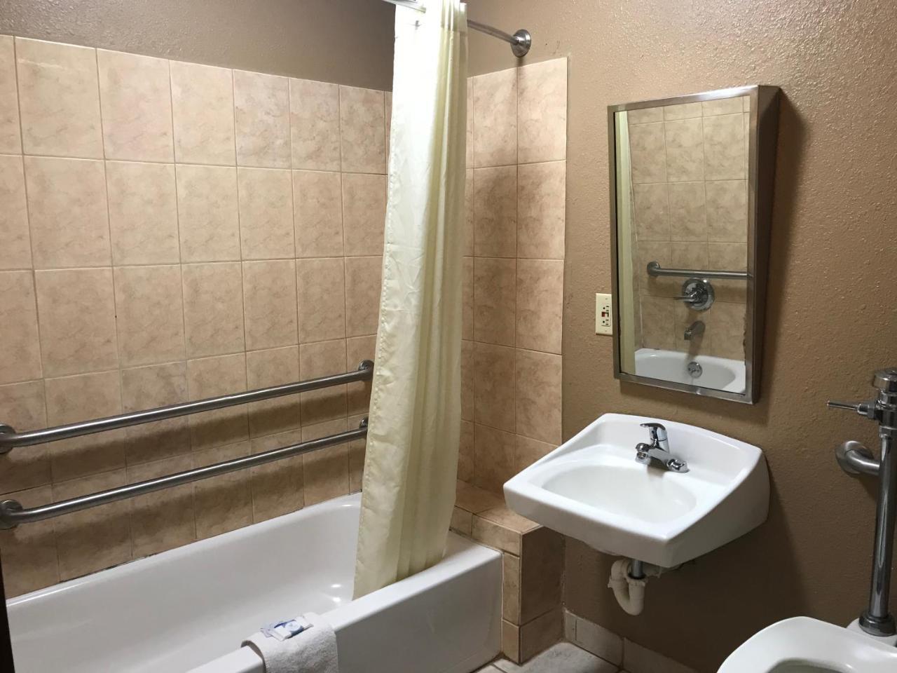 D'Arbonne Lake Motel Farmerville ภายนอก รูปภาพ